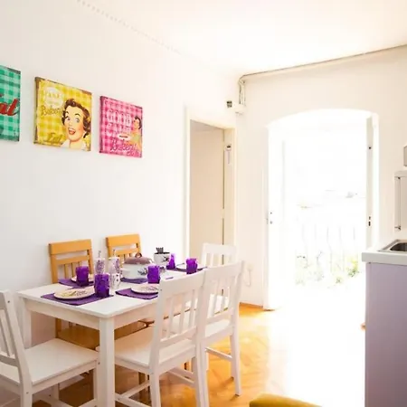 Appartamento Gugily- Single With Shared Bathroom